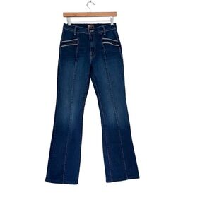 MOTHER The Slant Pocket Drama Up your Allie Flare Jeans in Dark Blue